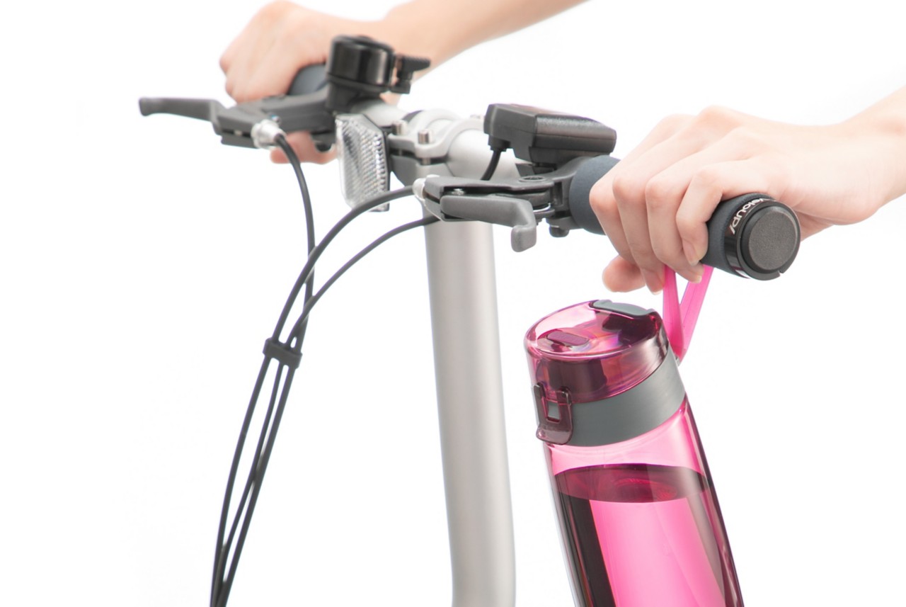 Inochi Tritan™ water bottle attached to bicycle Inochi Tritan™ water bottle attached to bicycle