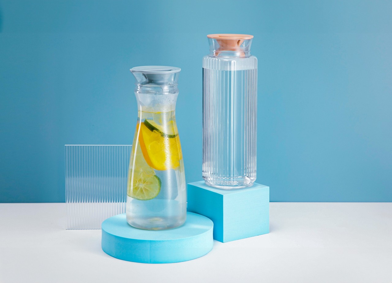 Two containers hold liquid.